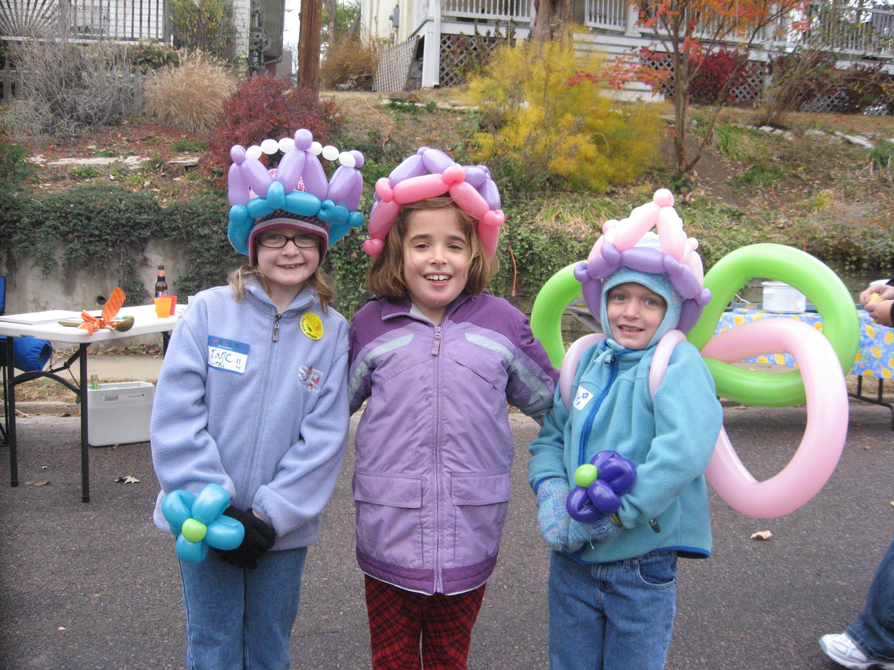 2010_11_13 Block Party Jane Adeline and Cate.jpg